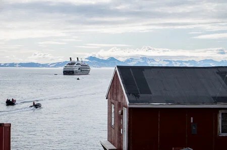  Scoresby Sund and Ittoqqortoormitt 
