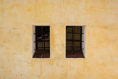  Oaxaca wall and windows 