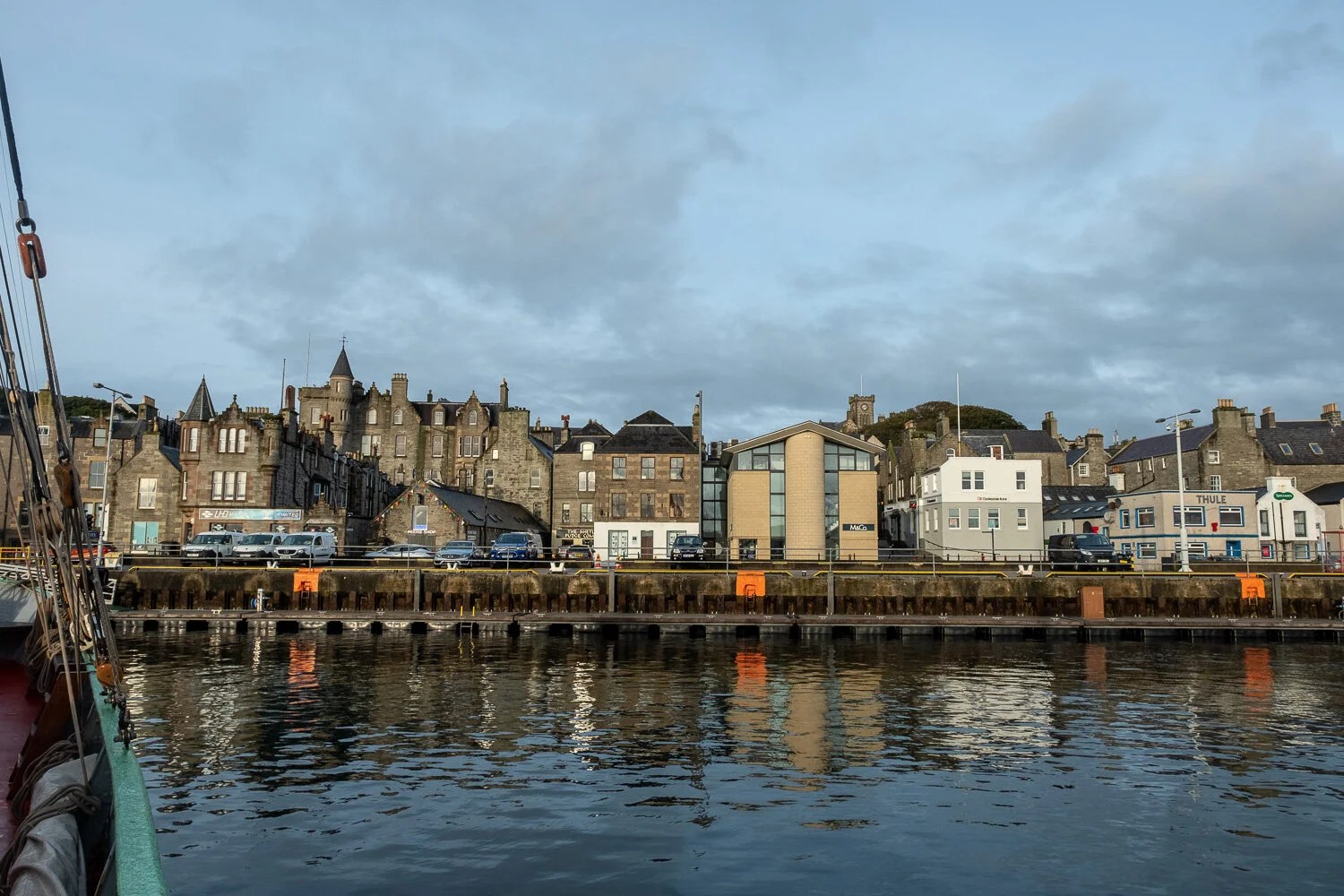  Lerwick Harbour, Shetlands 